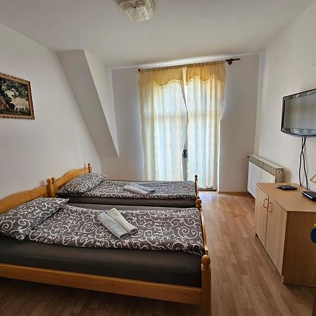 Hotel Aleks Sobe Banja Koviljača Zewnętrze zdjęcie