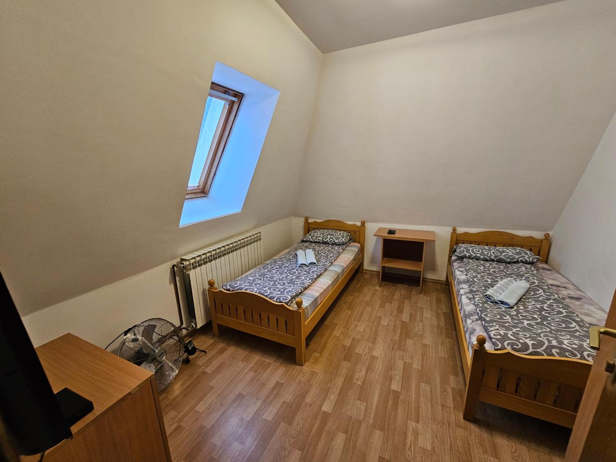Hotel Aleks Sobe Banja Koviljača Zewnętrze zdjęcie